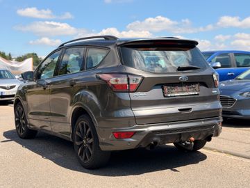 Ford Kuga - 5