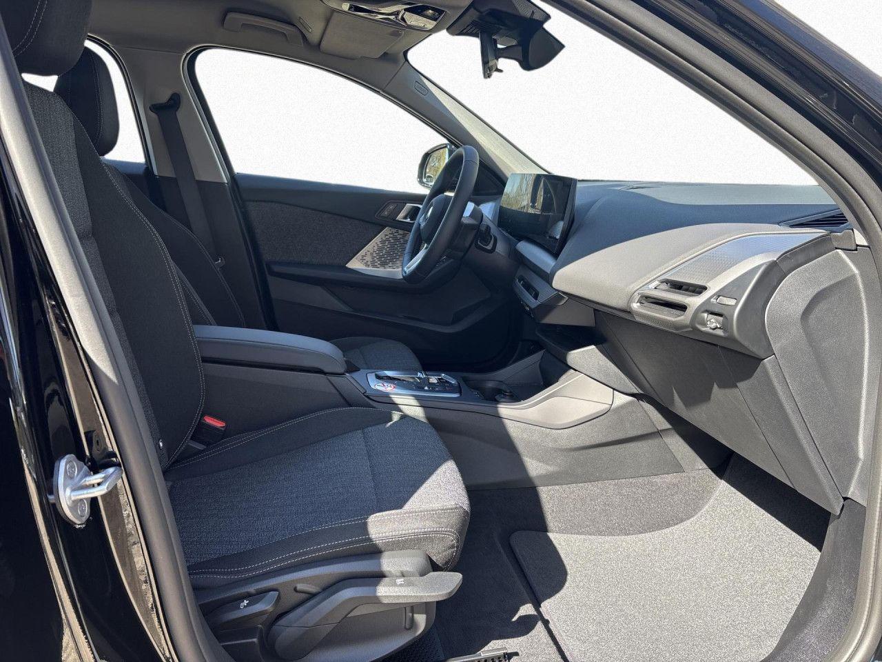 BMW 1 Series Sitzhzg vo. Parking Assistant Navi LED Klima, миниатюра 13