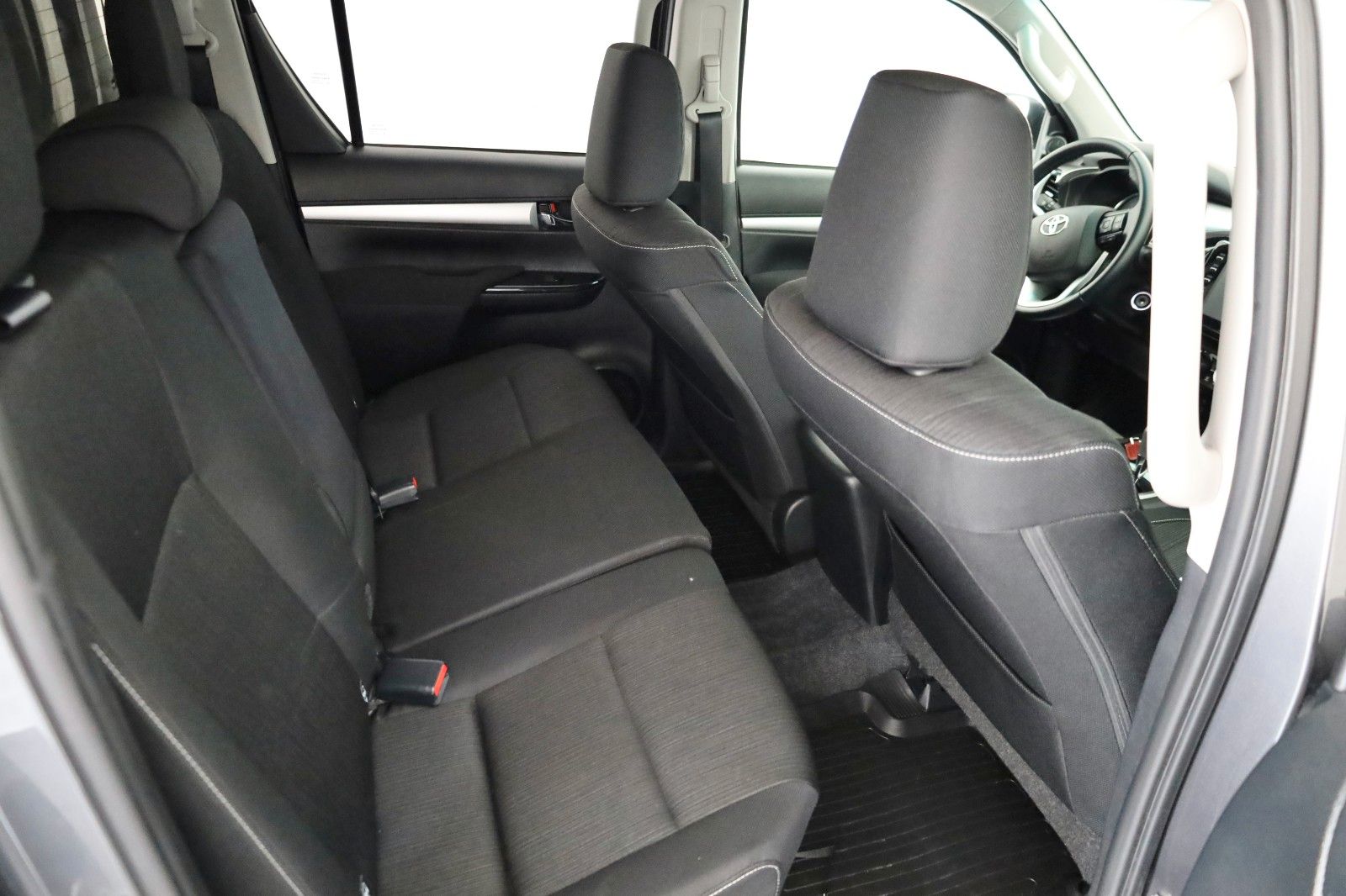 Fahrzeugabbildung Toyota Hilux 2.8 Comfort 4x4,Kamera,HardTop,CarPlay,AHK