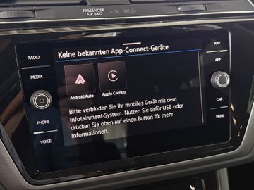 Volkswagen Touran 1.5 TSI DSG COMFORTLINE LED ACC KAMERA 7S