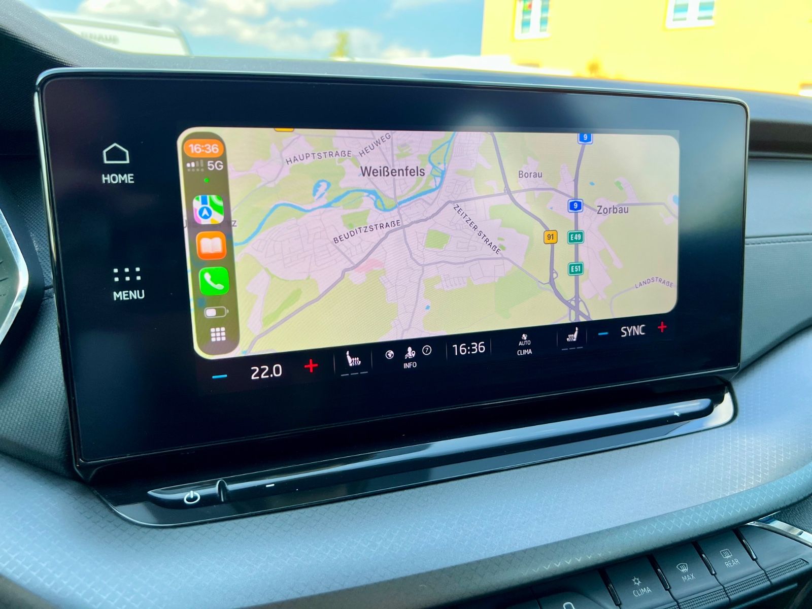 SKODA Octavia Combi Ambition AHK AAC SHZ NAVI CARPLAY