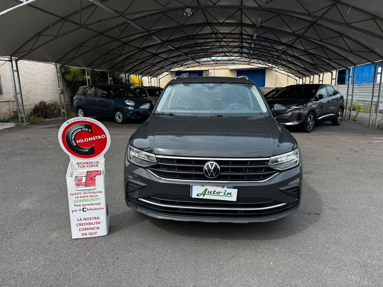 Volkswagen Tiguan 2.0 TDI 150 CV SCR DSG Eleganc imagem 3