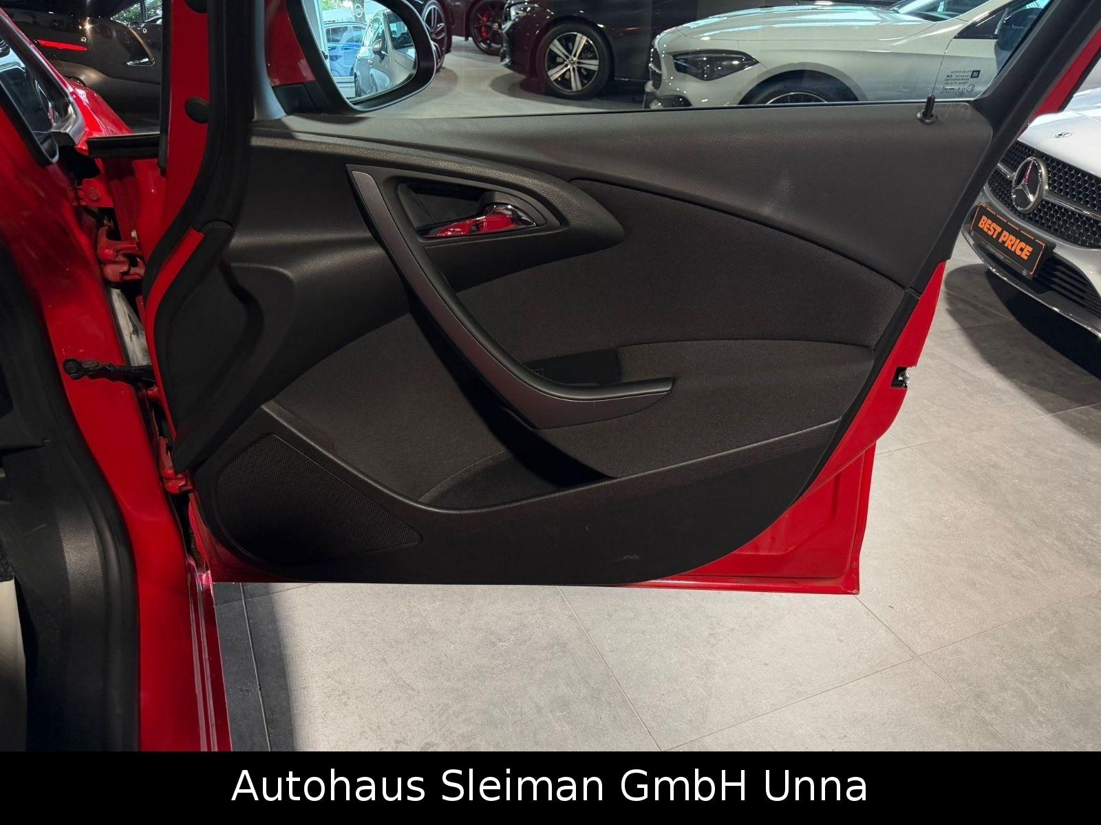 Opel Astra 2015 — photo 20
