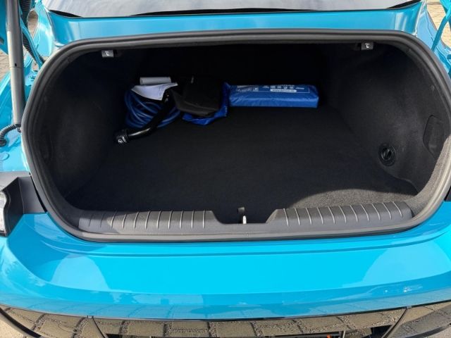 Fahrzeugabbildung Hyundai IONIQ 6 77,4 Techniq Elektro +KLIMA+LEDER+LED+NA