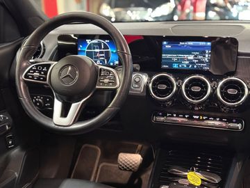 Mercedes GLB 220 - 12
