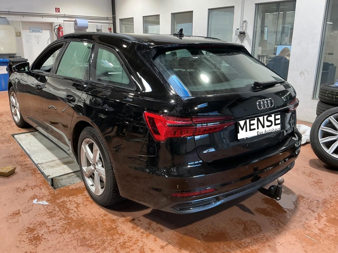 Audi A6 Avant 50 TFSIe quattro tiptronic Sport Matrix imagem 3
