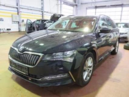 Skoda Superb Combi Ambition 1,4TSI iV/PANO/ACC/AHK