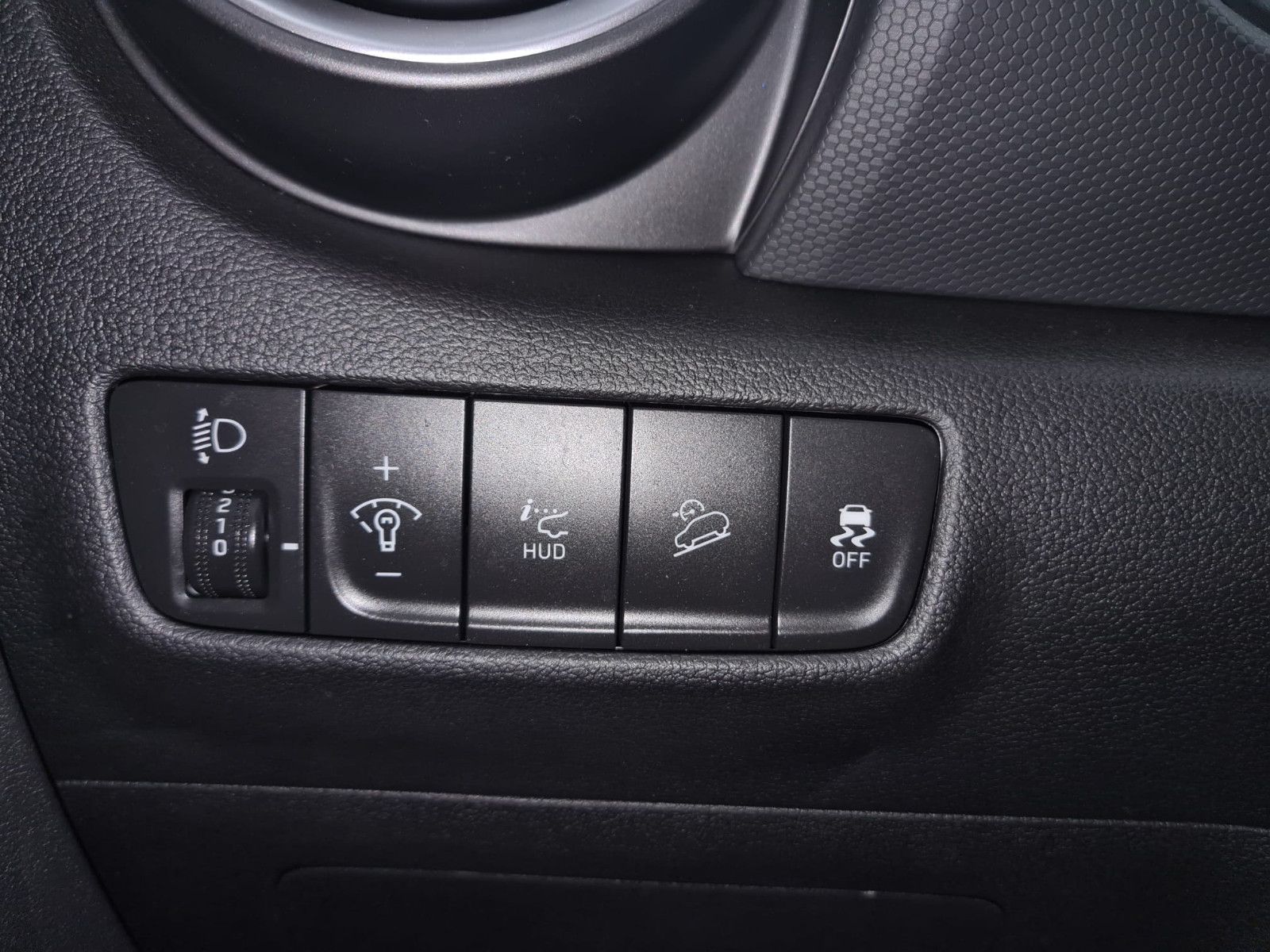 Fahrzeugabbildung Hyundai Kona Prime 2WD / KAMERA / SCHECKHEFT