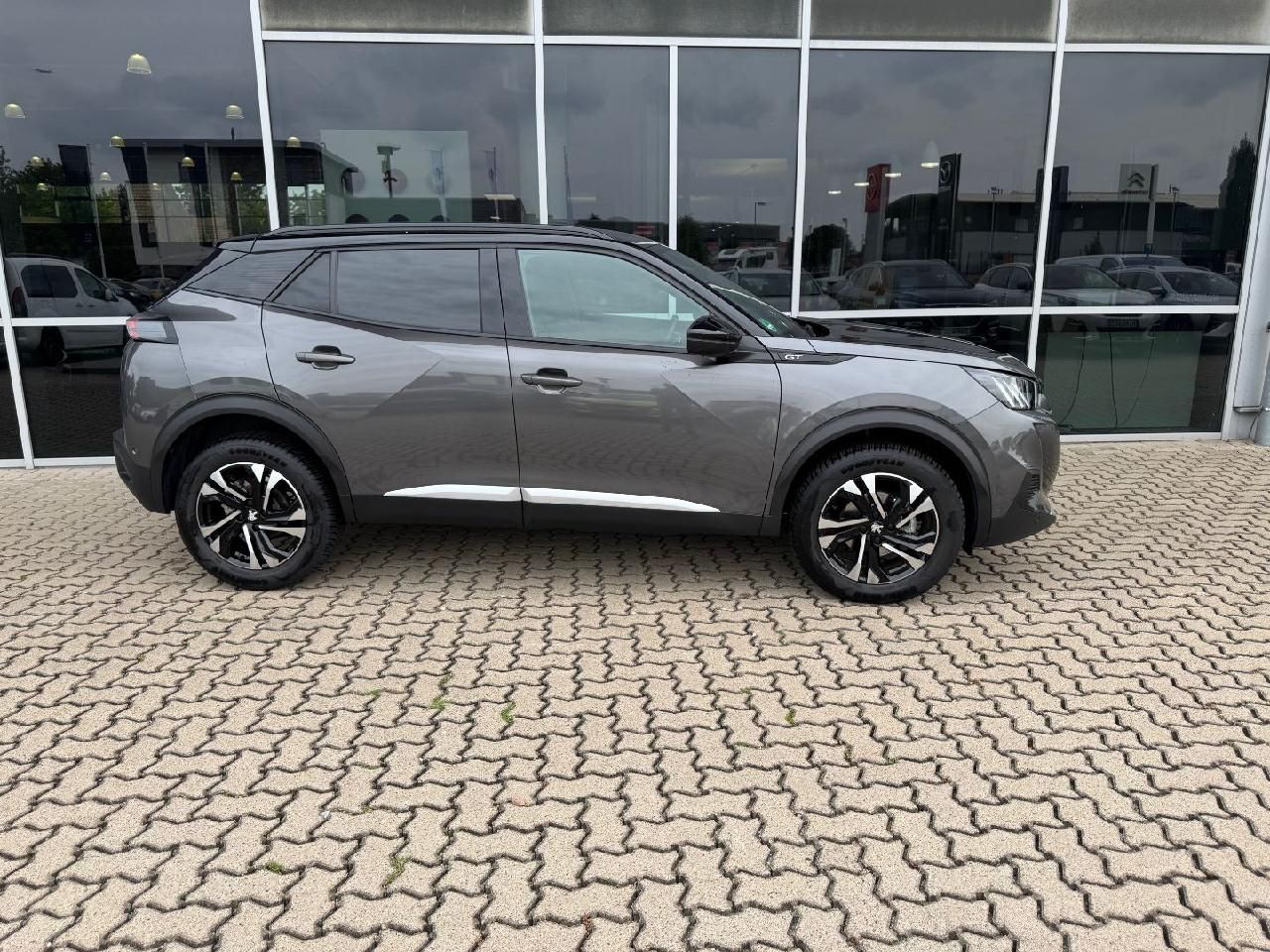 Peugeot 2008 - Bild 2