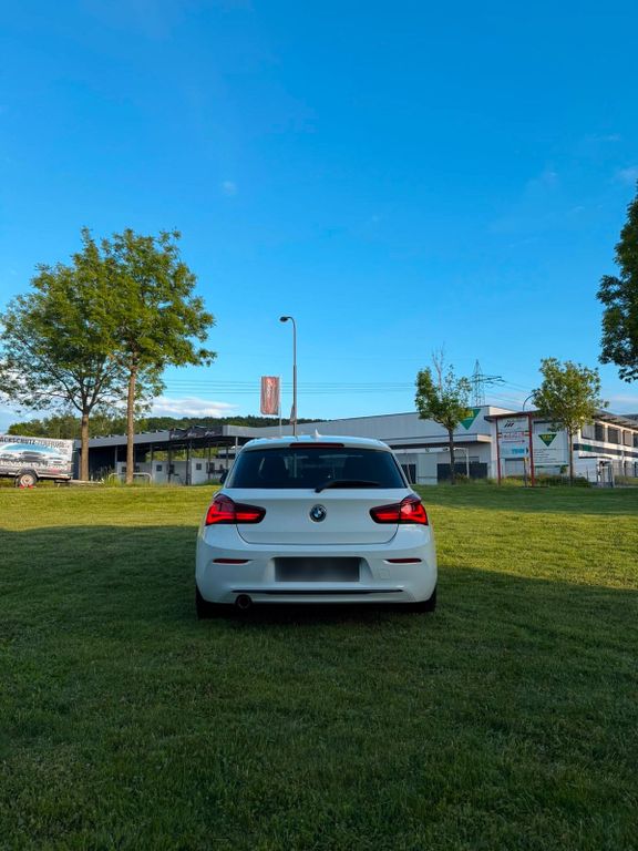 Image of BMW 118