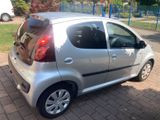 Peugeot 107 Style " Klima, ZV, 8-fach bereift" - Peugeot 107: Euro5