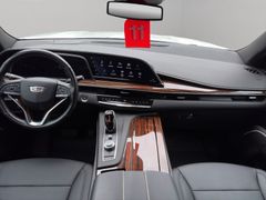 CADILLAC Escalade 6.2L V8 Premium Luxury AKG Sound Kamera