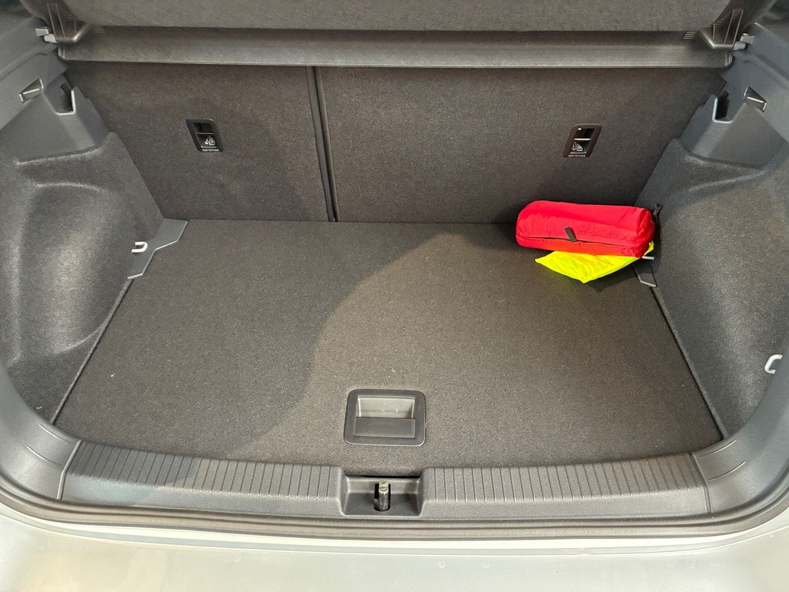 Volkswagen T-Cross - Bild 8