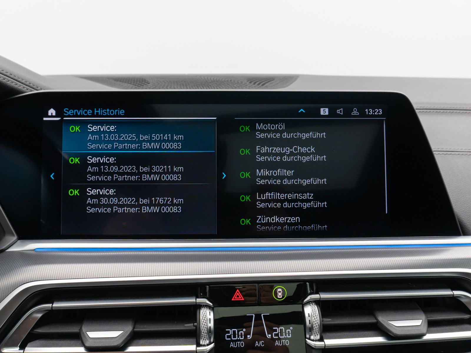Fahrzeugabbildung BMW X5 xD45e M Sport Panorama 360°HUD DAB H/K 22Zoll