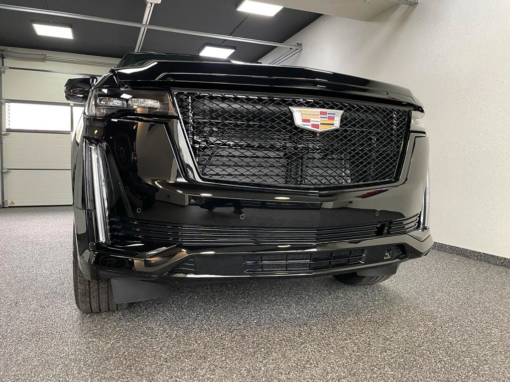 Fahrzeugabbildung Cadillac 2023 ESCALADE SPORT PLATINUM - 6.2 V8 VORFÜHRWAG