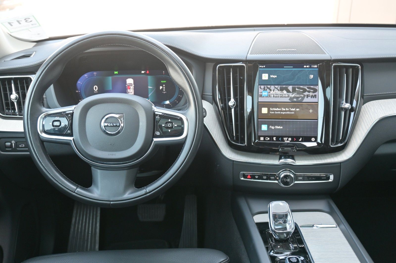 Fahrzeugabbildung Volvo XC60 T6 Inscript. PHEV AWD*HUD*Connect Edi.*360°