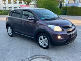 Toyota Urban Cruiser 1.4 4x4 Klimaautomatik - gebrauchte Toyota Urban Cruiser aus dem Jahr 2009