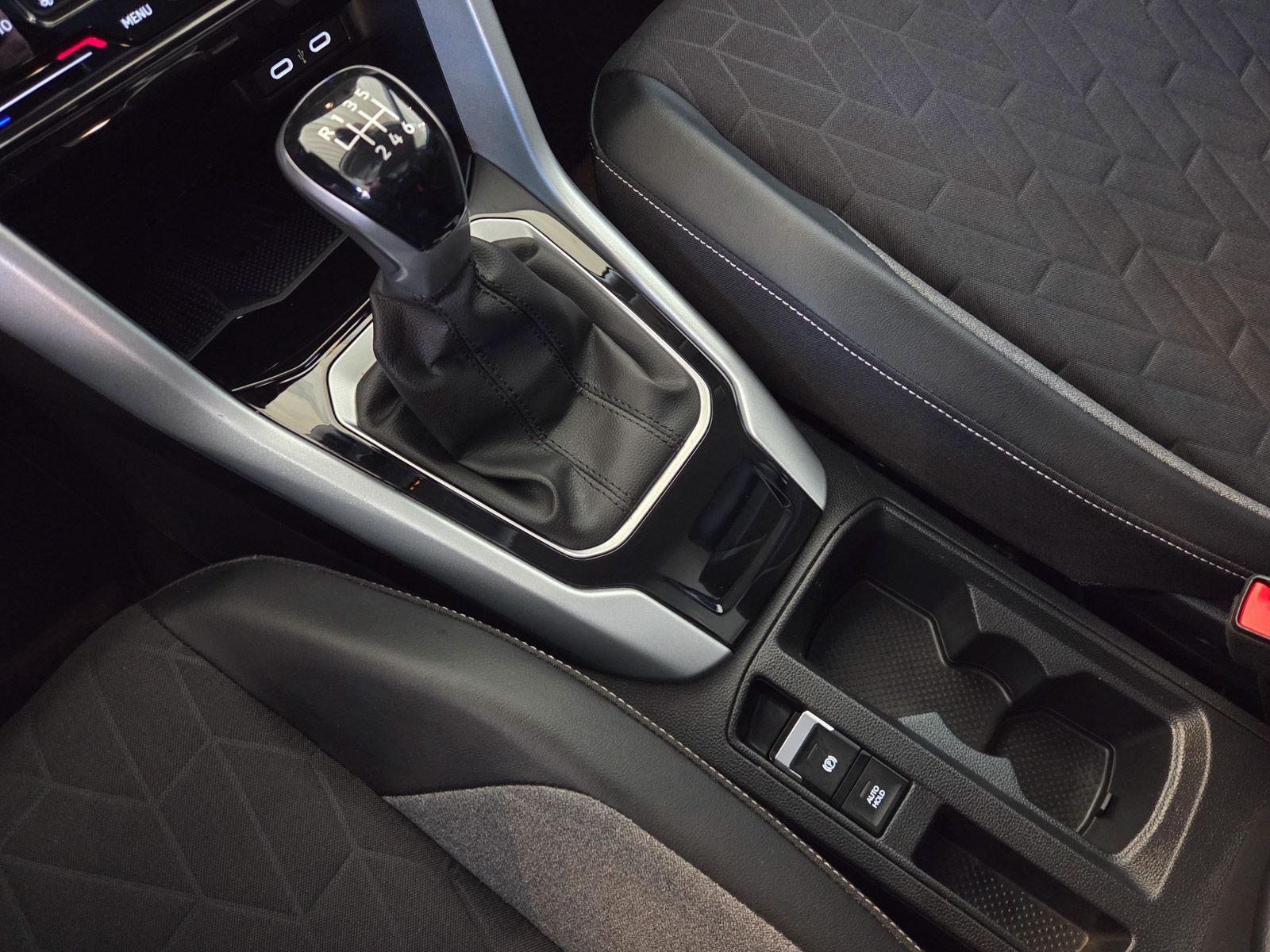 Volkswagen T-Roc - Bild 15