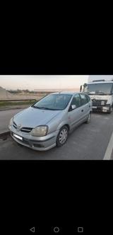 Nissan Almera Tino 1,8 Fresh Fresh - gebrauchte Nissan Almera Tino aus dem Jahr 2003