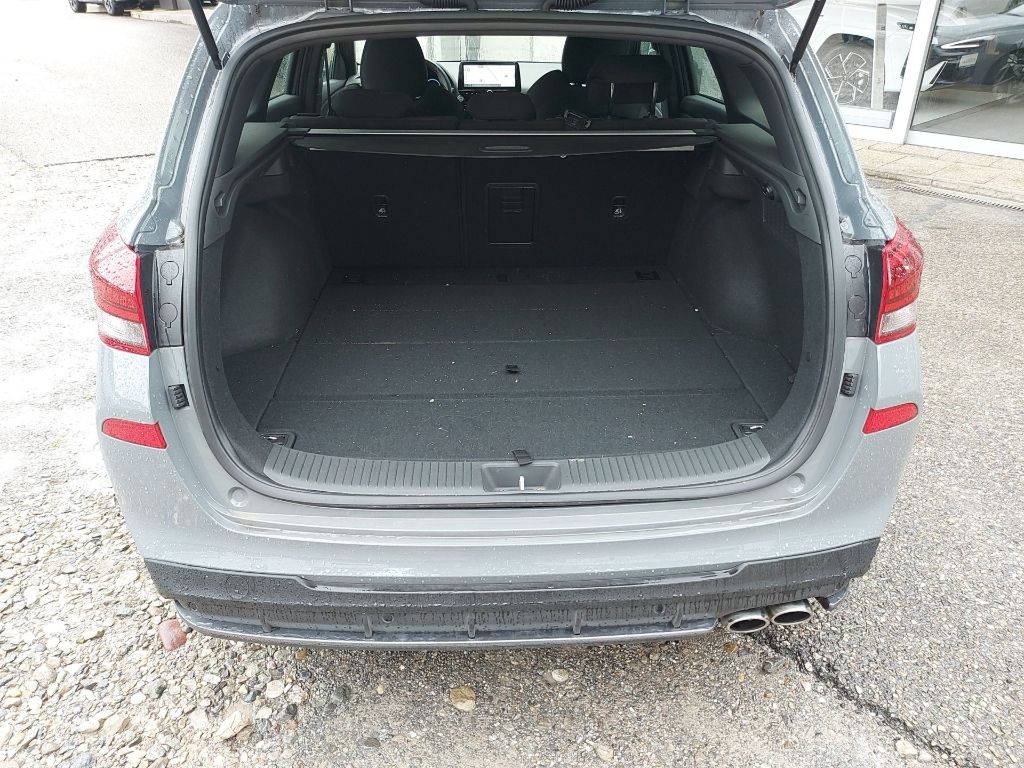 Fahrzeugabbildung Hyundai i30 Kombi 1.5 T N-Line DCT ACC LED Navi