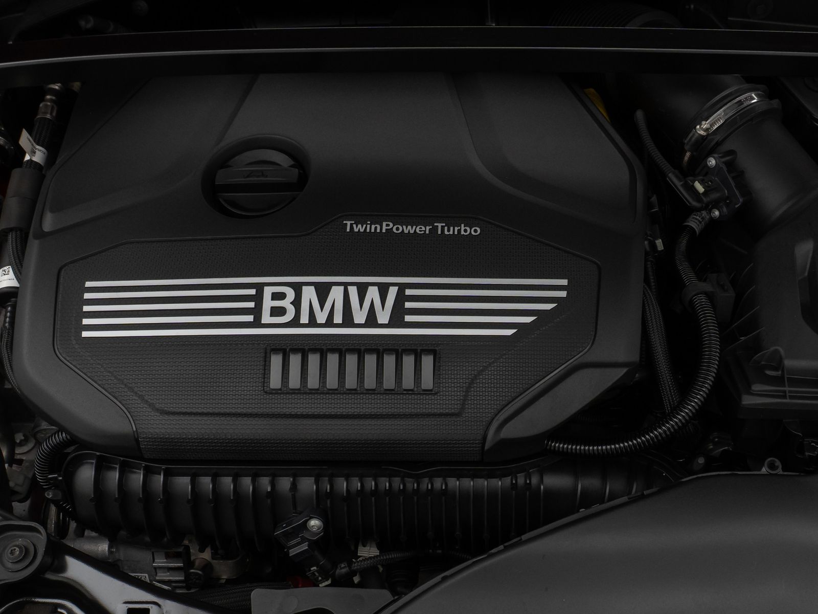 Fahrzeugabbildung BMW 220i Gran Coupé xDr M Sport Panorama Kamera H/K