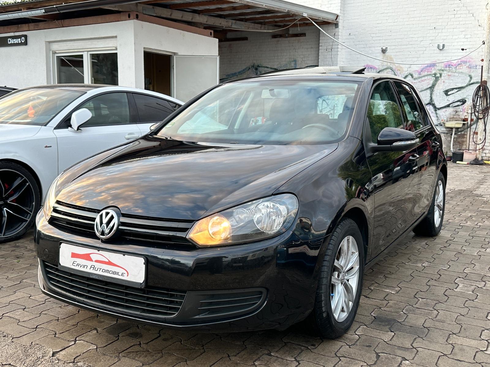 Volkswagen Golf VI Trendline Top Gepflegt / 8x Bereift