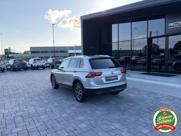 Volkswagen Tiguan - 8