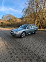 Skoda Octavia. Allrad. AHK - Skoda Octavia aus 2003: Kombi