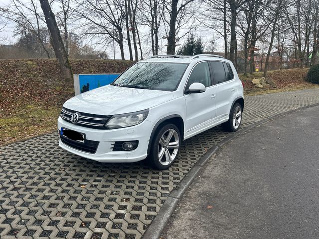 Volkswagen Tiguan Sport & Style BMT 4Motion R line