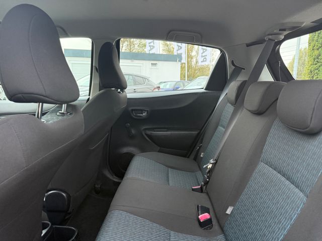 Toyota Yaris  Life