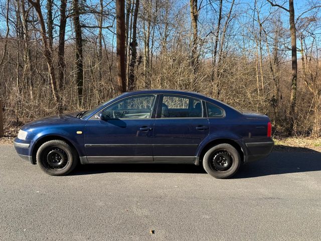 Volkswagen Passat 1.6 EU4