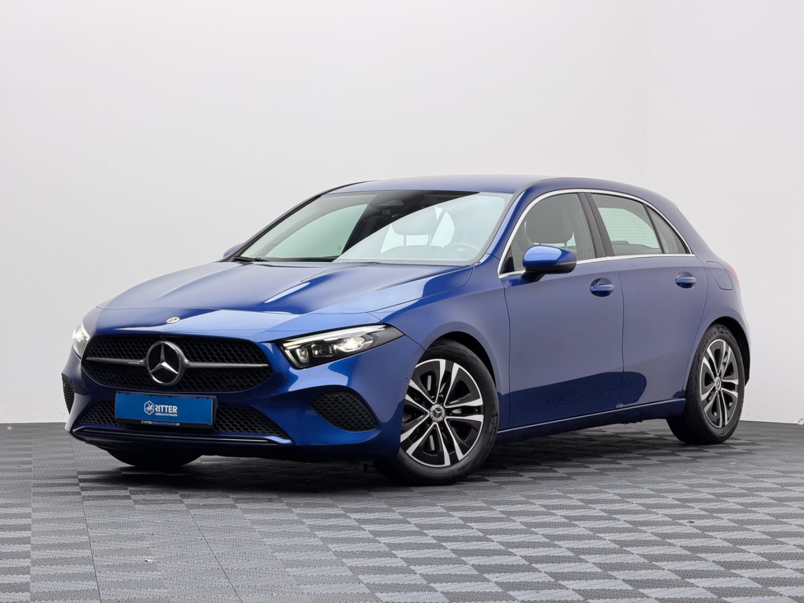 Mercedes-Benz A 250 4M Progressive AHK Burmester NAVI MBUX LED foto 2