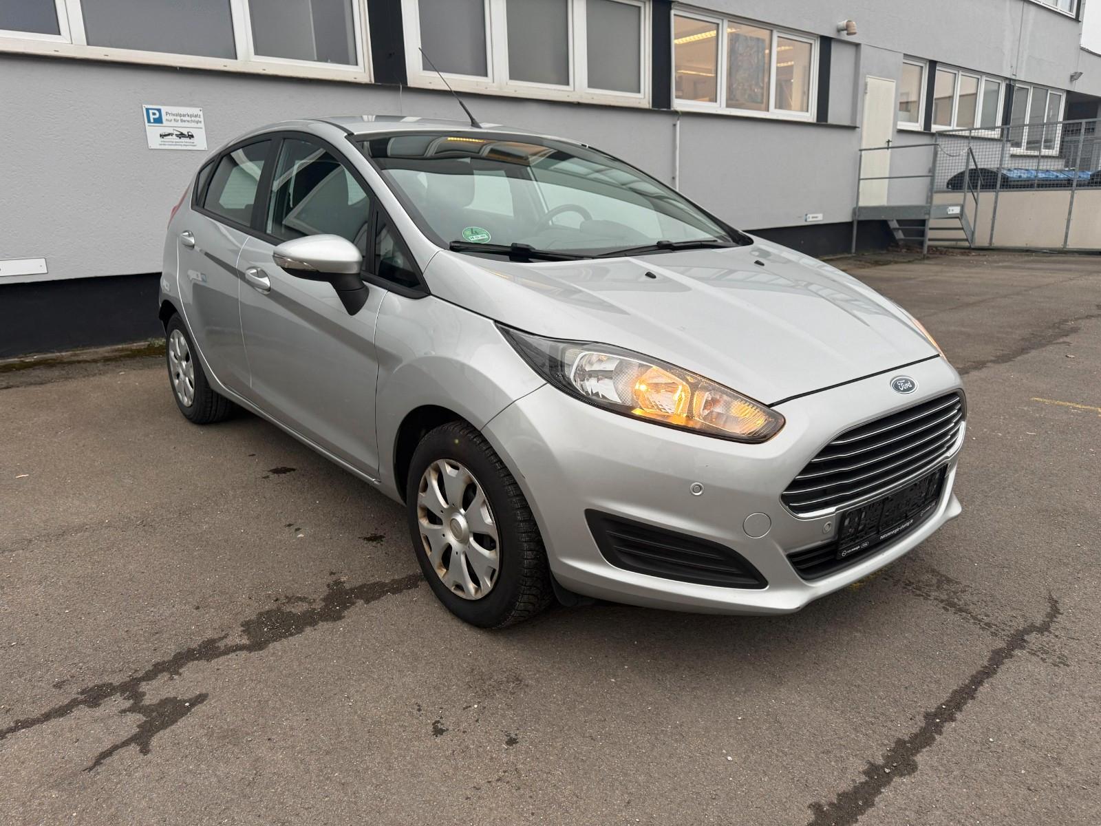 Ford Fiesta 1.5 TDCi/Klima/1.Hand/PDC