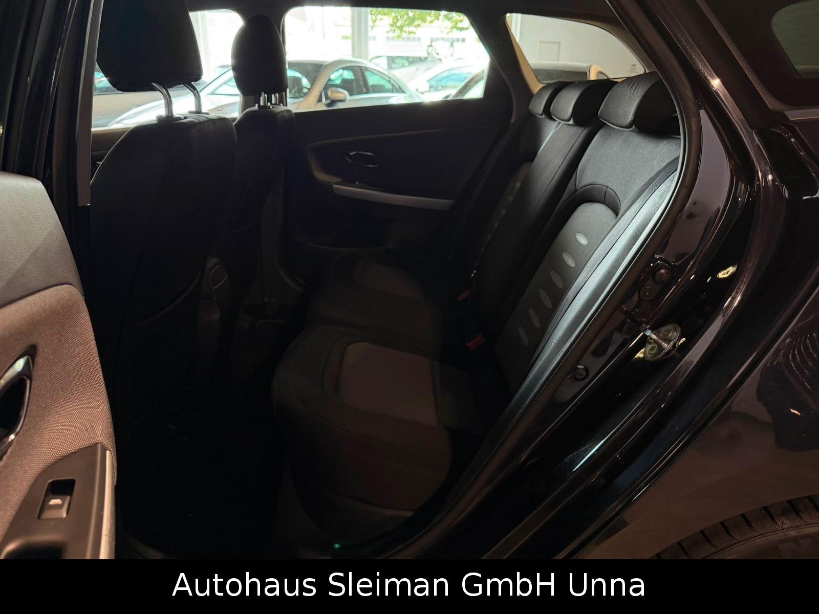 Kia cee'd 2014 — photo 15