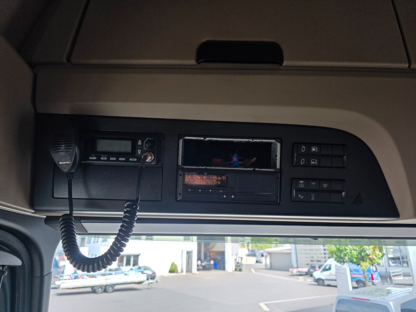 Fahrzeugabbildung Mercedes-Benz Actros 1853 LS Hydraulik Öl-Retarder Standklima
