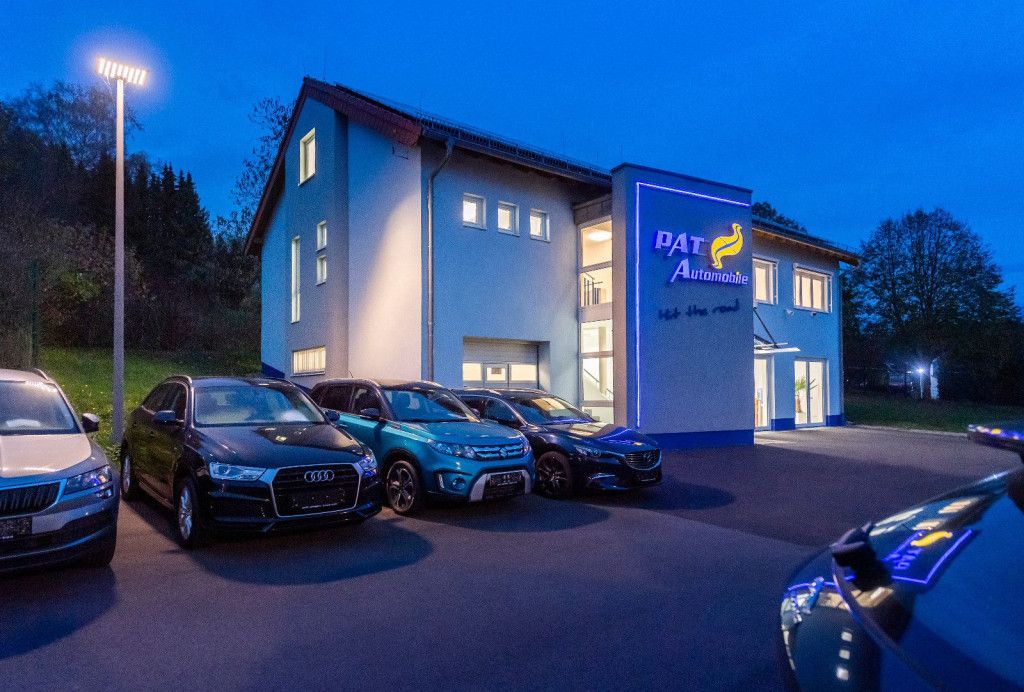 Fahrzeugabbildung Volkswagen Golf VII Lim. Comfortline CNG ACC AHK Kamera SHZ