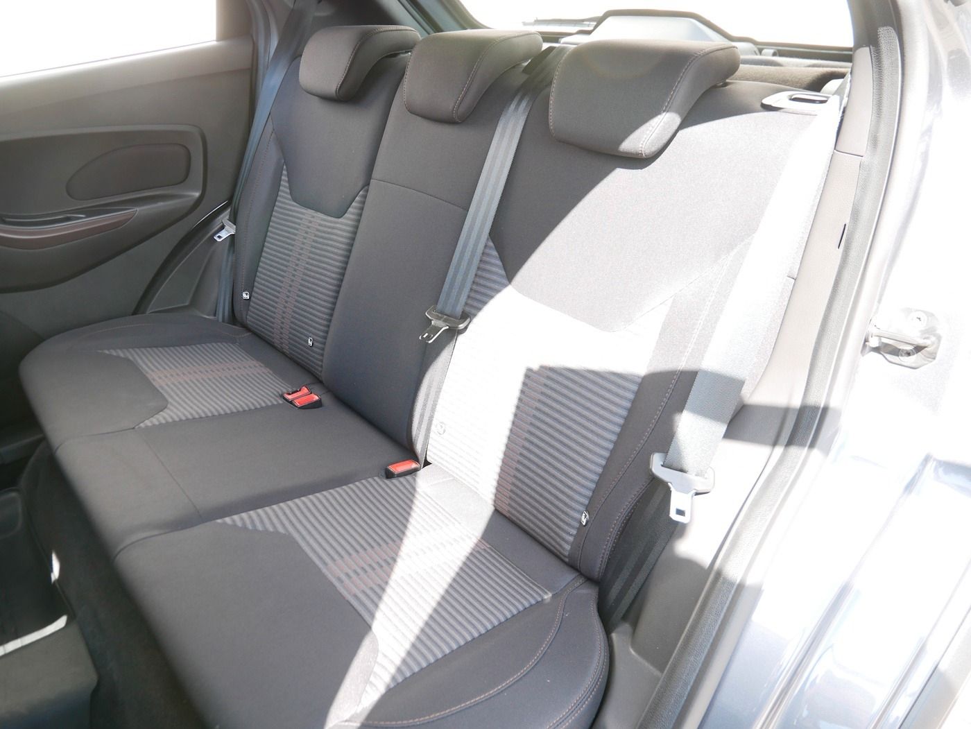 Fahrzeugabbildung Ford KA+ 1.2 Ti-VCT Active SHZ heizb.Frontscheibe PDC