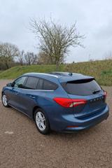 Ford Focus 1,0 EcoBoost 92kW Cool & Connect Turni... - Ford Focus: 1.9