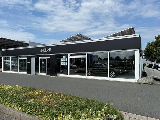 showroom-image-bottom