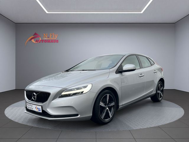 Volvo V40 Momentum Geartronic LED*NAVI*KAMERA*SZ*