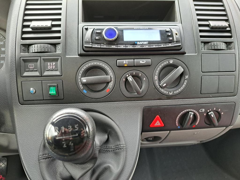 Volkswagen T5 Caravelle