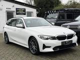 BMW 330 d Touring Sport Line Shadow Line - BMW 330 in Mainz