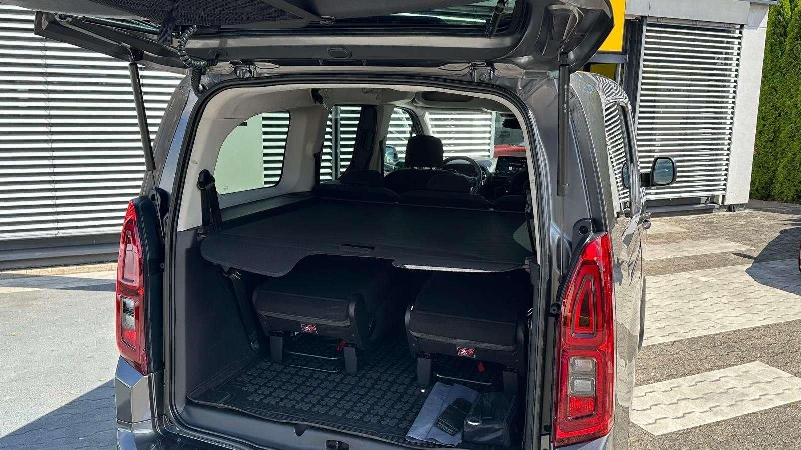 Fahrzeugabbildung Opel Combo Elegance 130