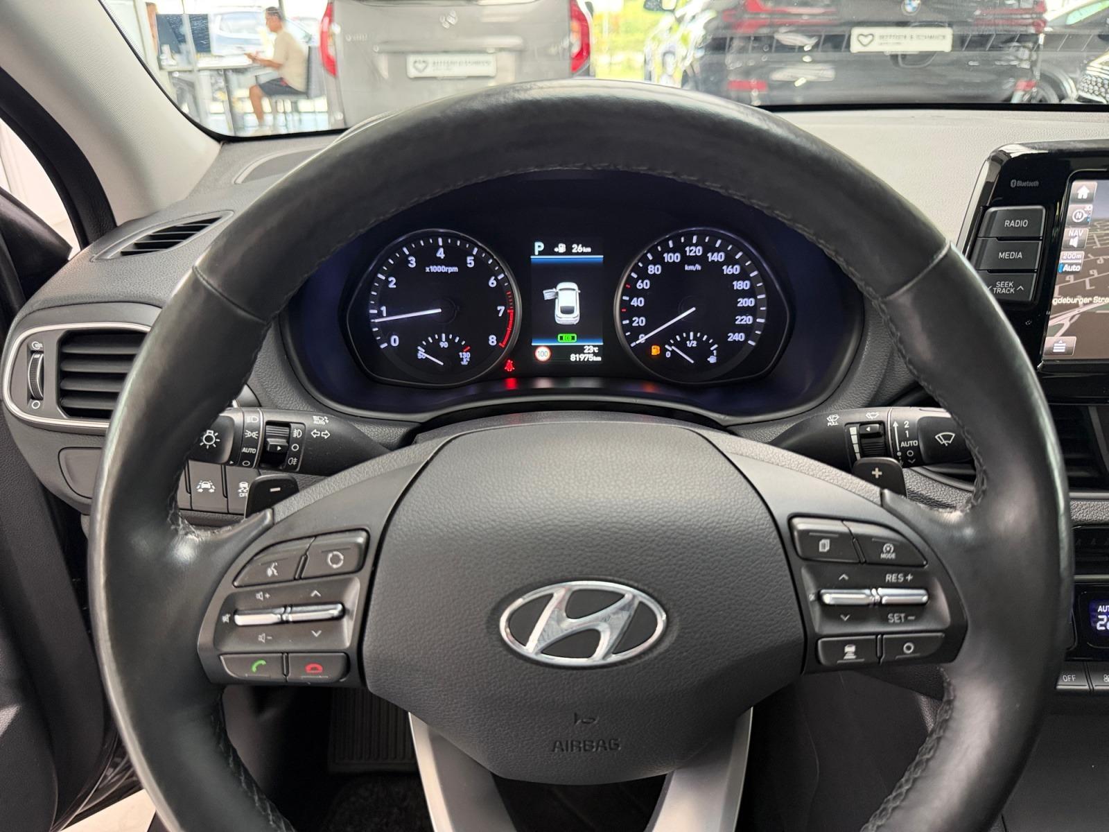 Hyundai I30 FASTBACK PREMIUM DCT NAVI+LED+DAB+APPLE+ACC+