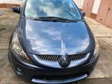 Mitsubishi Grandis 6 Sitzer - Mitsubishi Grandis mit Diesel-Antrieb