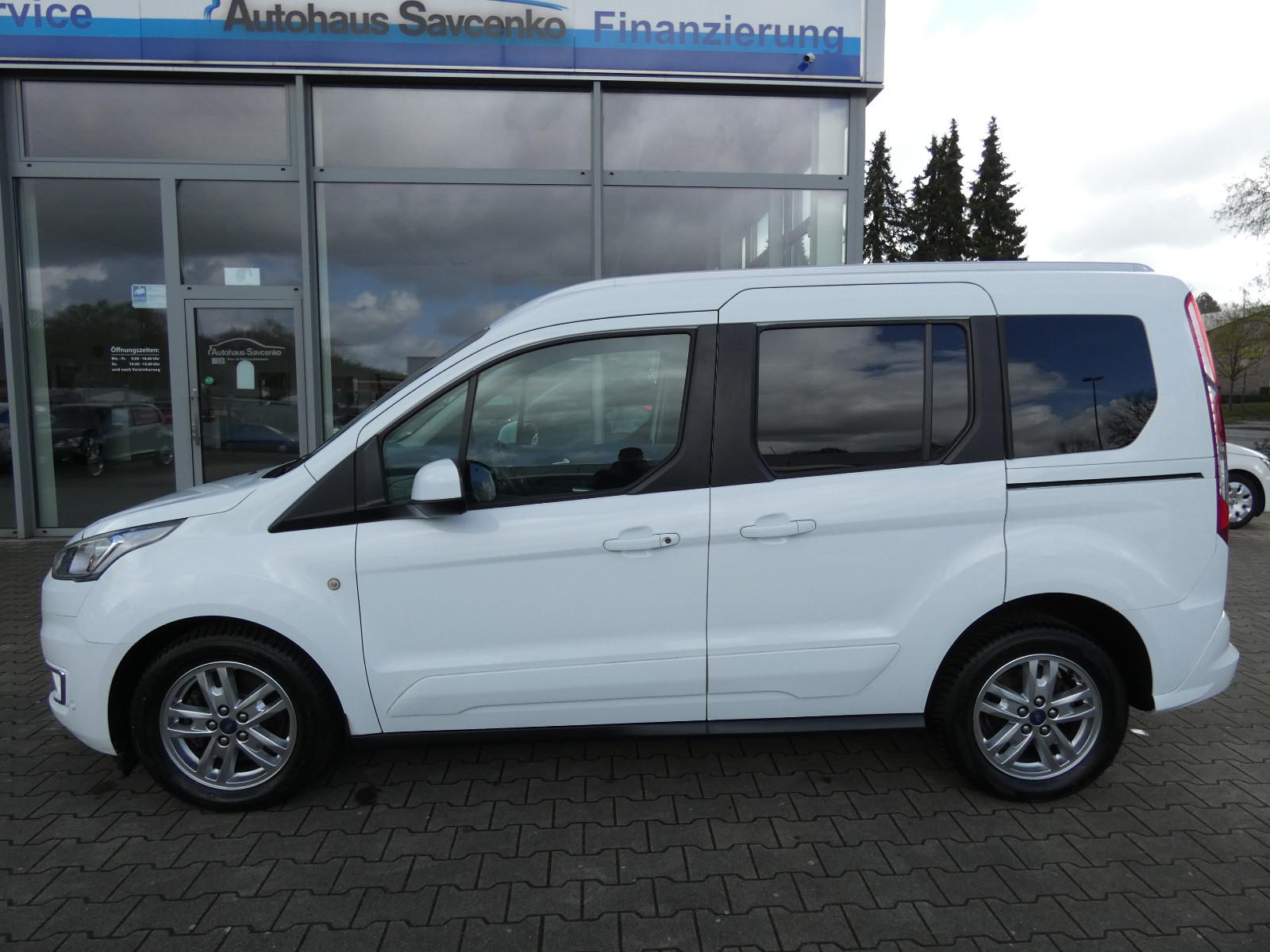 Ford Tourneo Connect Titanium*PANORAMA*RFK*PDC*SHZ*