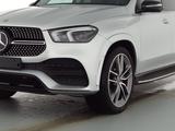 Mercedes-Benz GLE 400 d AMG 4M+AHK 3,5T+Multib.+Head-Up+Memory - Mercedes-Benz GLE 400: Silber