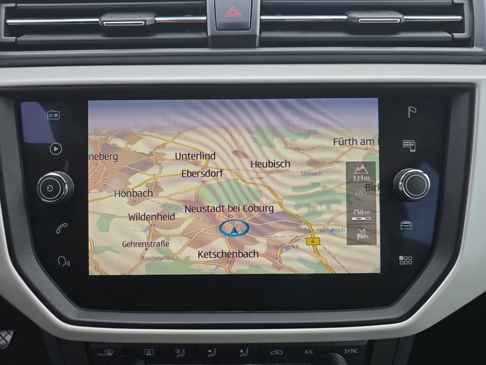 Fahrzeugabbildung SEAT Arona Xcellence*Navigationssystem AHK PDC SiTZHE