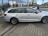 Skoda Octavia Combi Tour Navi Licht Sicht el. Heckklap - Skoda Octavia Tour mit Benzin-Antrieb