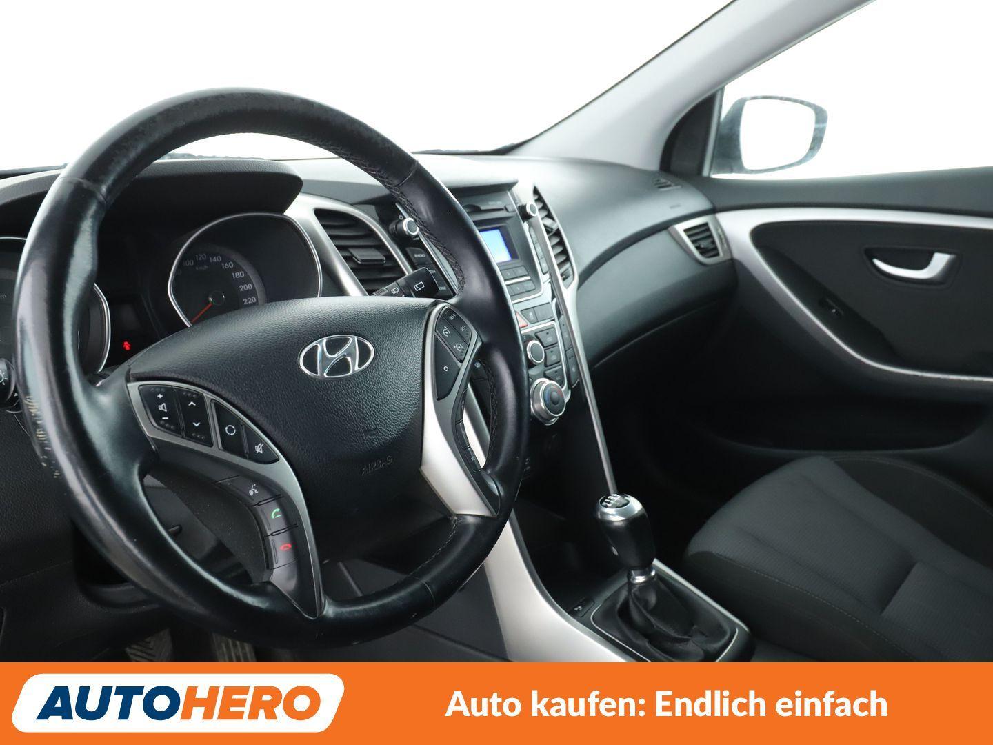 Hyundai i30 1.4 Trend blue *TEMPO*PDC*SHZ*
